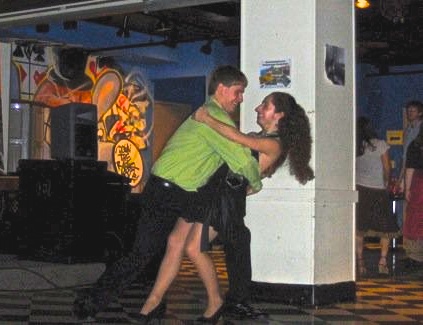 Joanna and Tyler dancing on the night their adventure as a couple began